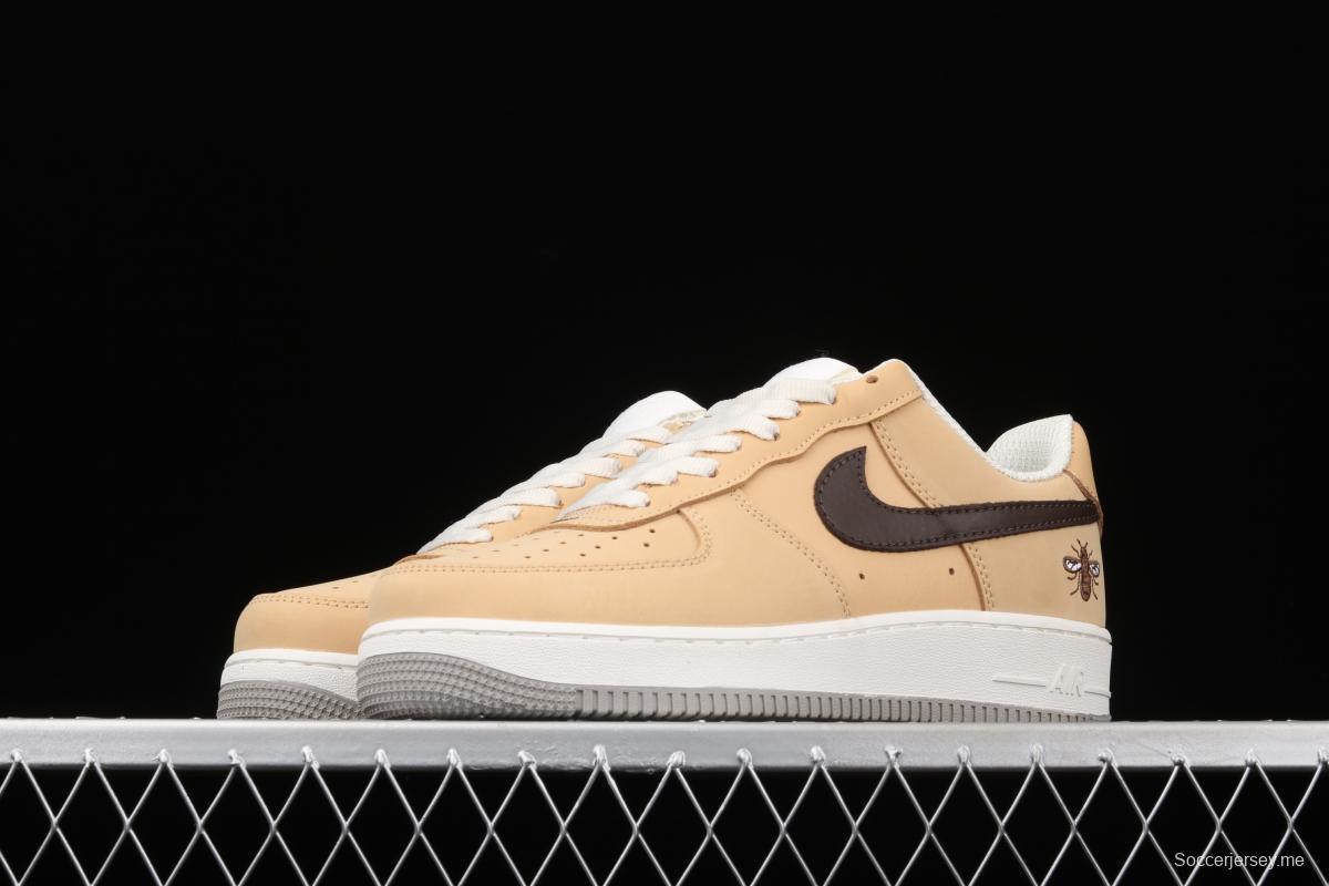 NIKE Air Force 1 Low Manchester Bee khaki brown Manchester honeybee DC1939-200