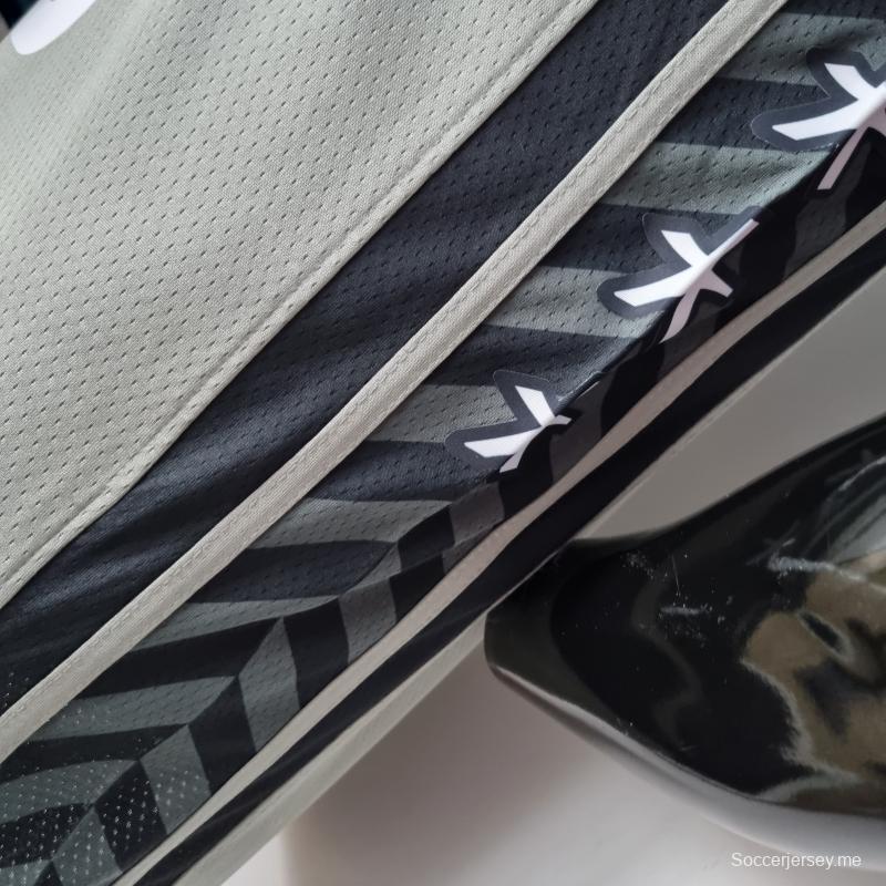 قميص هاردن رقم 75 الذكرى السنوية رقم 13 لبروكلين نتس بروكلين نتس إصدار المدينة الرمادي من الدوري الأمريكي للمحترفين
