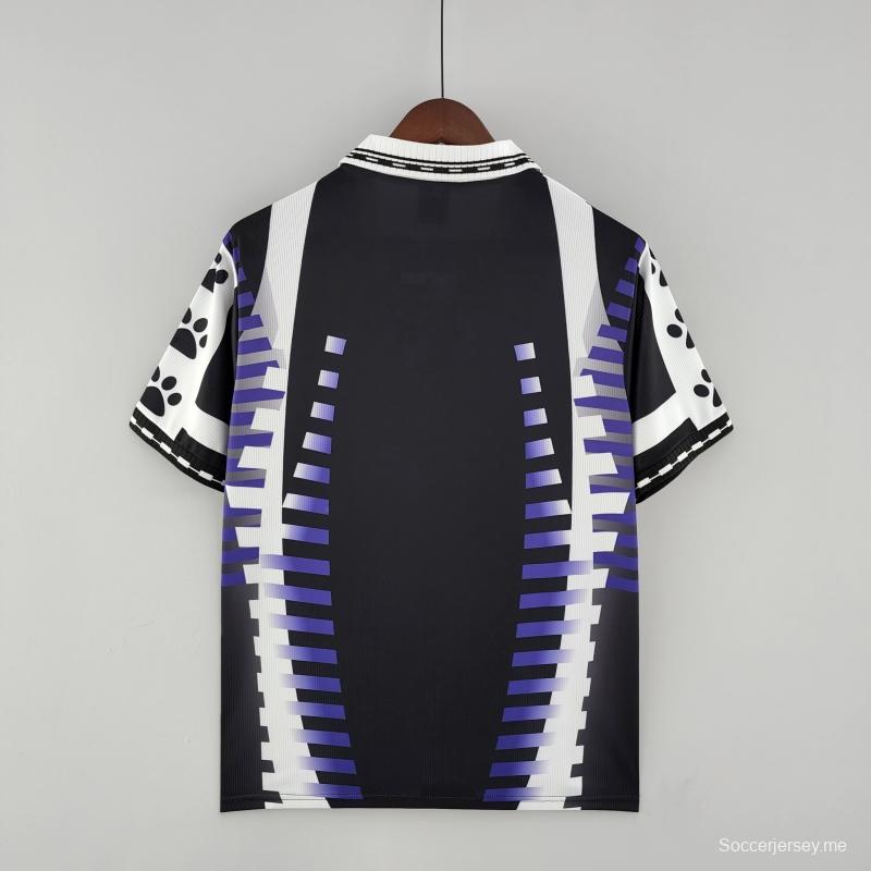 قميص ريترو ريال مدريد 97/98 الثالث لكرة القدم القديم
