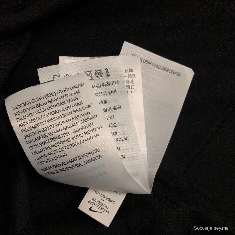 قميص مدينة ميامي هيت #22 جيمي بتلر 2021-2022 من دوري كرة السلة الأمريكي للمحترفين أسود
