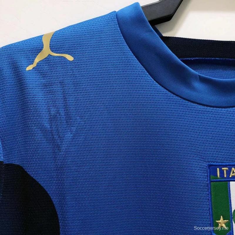 قميص المنتخب الإيطالي لكرة القدم الإيطالي 2006 ريترو 2006
