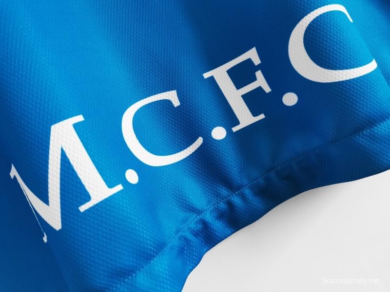 قميص فريق مانشستر سيتي لكرة القدم القديم لموسم 1997/99 1997/99
