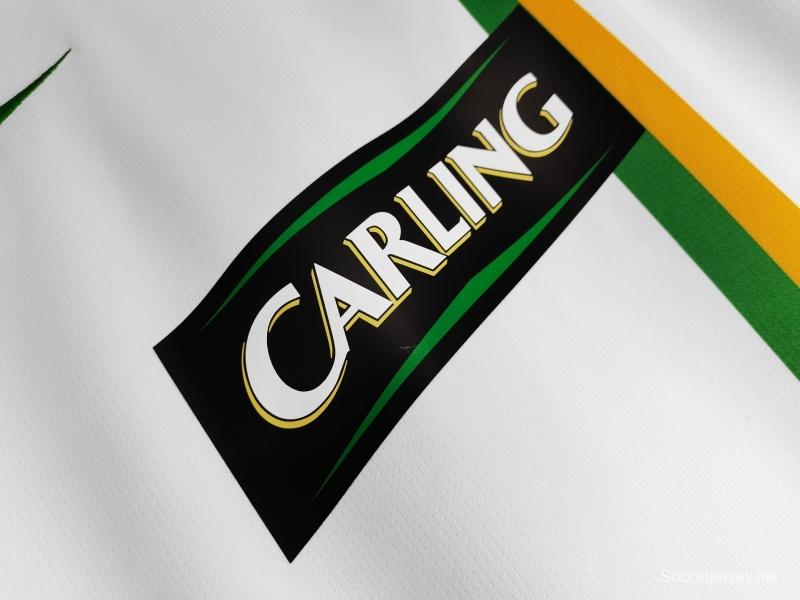 قميص سيلتيك الثالث لكرة القدم القديم 2006/2007 سيلتيك الثالث
