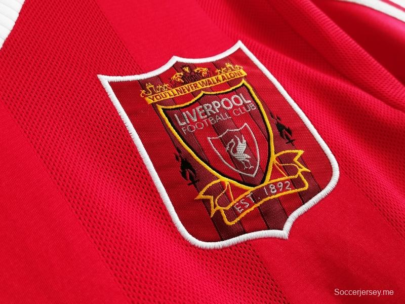 قميص كرة القدم الأساسي لليفربول 1995/96 ريترو 1995/96
