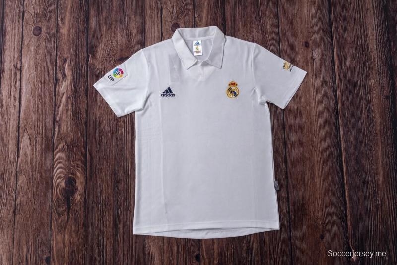 قميص ريترو 01/02 ريال مدريد الأساسي في دوري الأبطال (بدون راعي)
