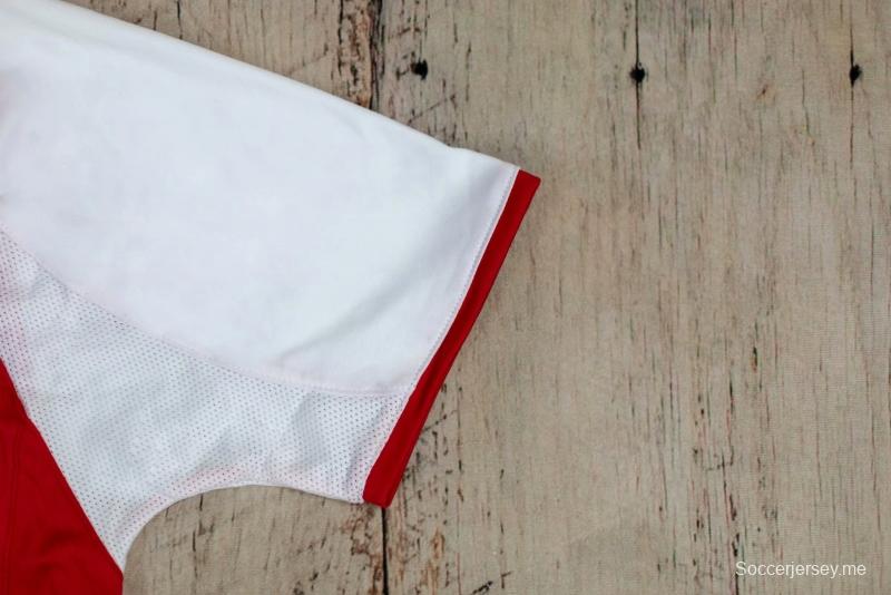 قميص كرة القدم الأساسي لأرسنال 02/04 ريترو 02/04
