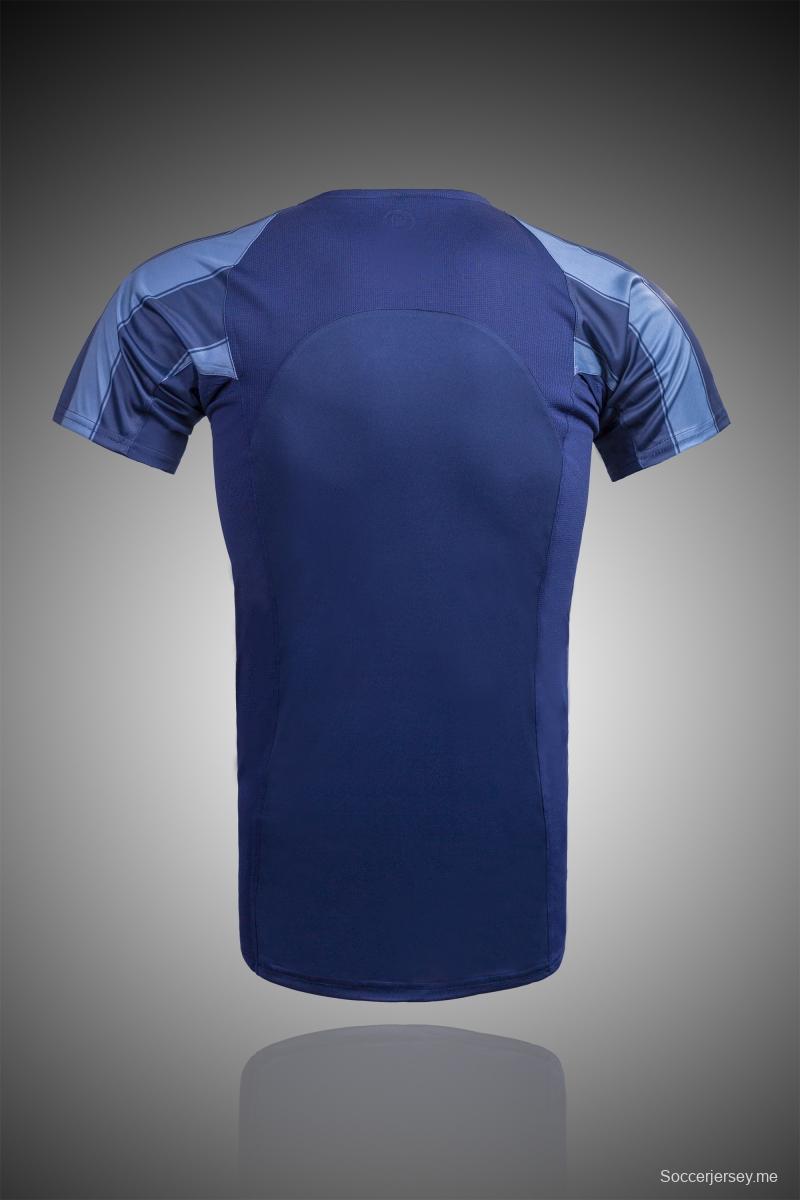 قميص كرة القدم RETRO 04/05 لإنتر ميلان خارج ملعبه
