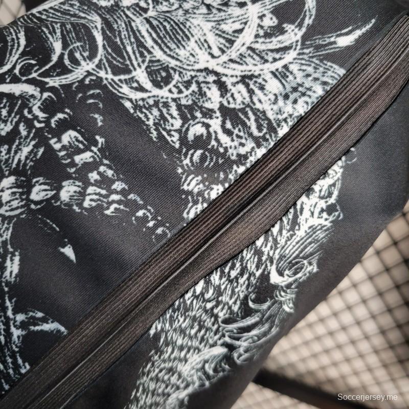 قميص ريترو 14/15 ريال مدريد الثالث أسود اللون أسود طويل التنين
