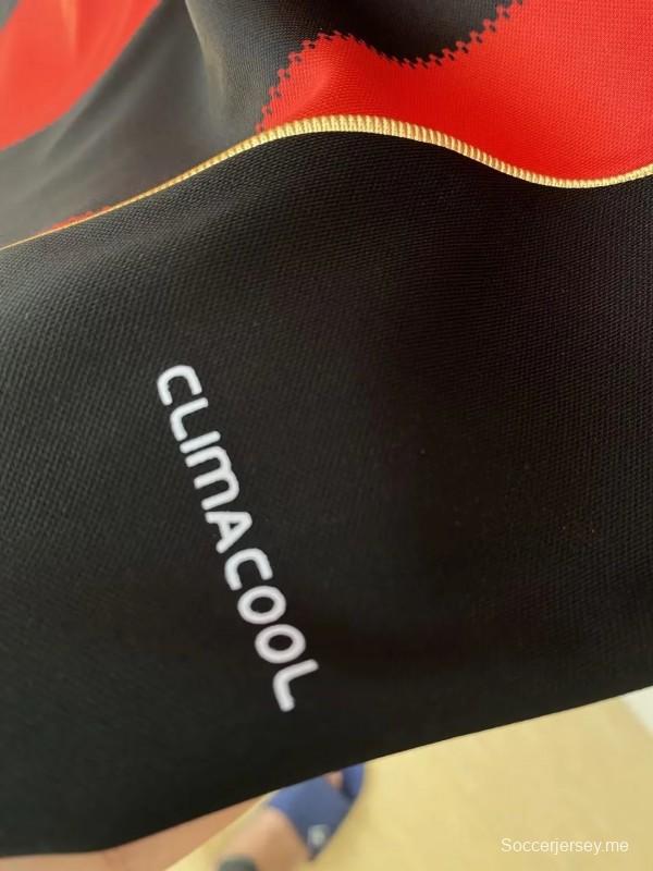 قميص ميلان 10/11 ريترو 10/11 قميص ميلان الرئيسي
