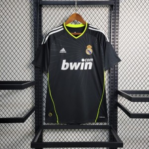 قميص كرة قدم ريترو 10-11 ريال مدريد خارج الديار أسود اللون
