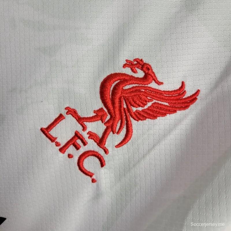 24/25 قميص ليفربول الثالث ليفربول الثالث أبيض اللون أبيض 24/25
