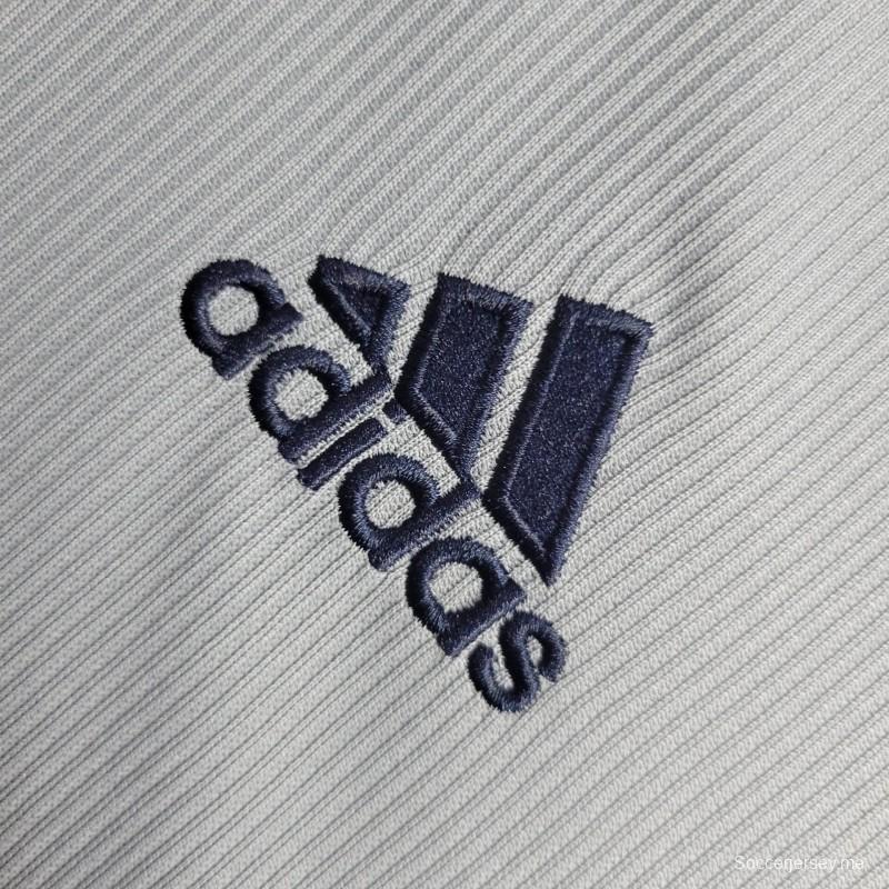 قميص فريق بايرن ميونيخ 1998/99 ريترو ذهاباً وإياباً
