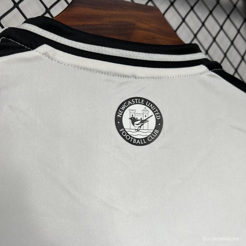 قميص ريترو 02/03 قميص جامعة تشيلي الأبيض خارجي
