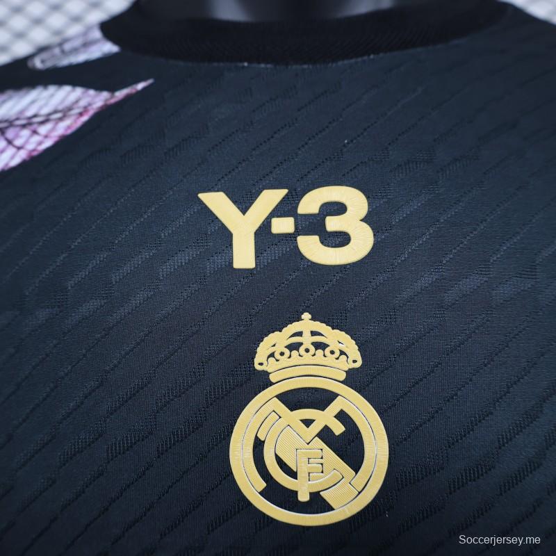 إصدار اللاعب 2024 ريال مدريد × Y3 قميص خاص أسود خاص 2024 ريال مدريد × Y3
