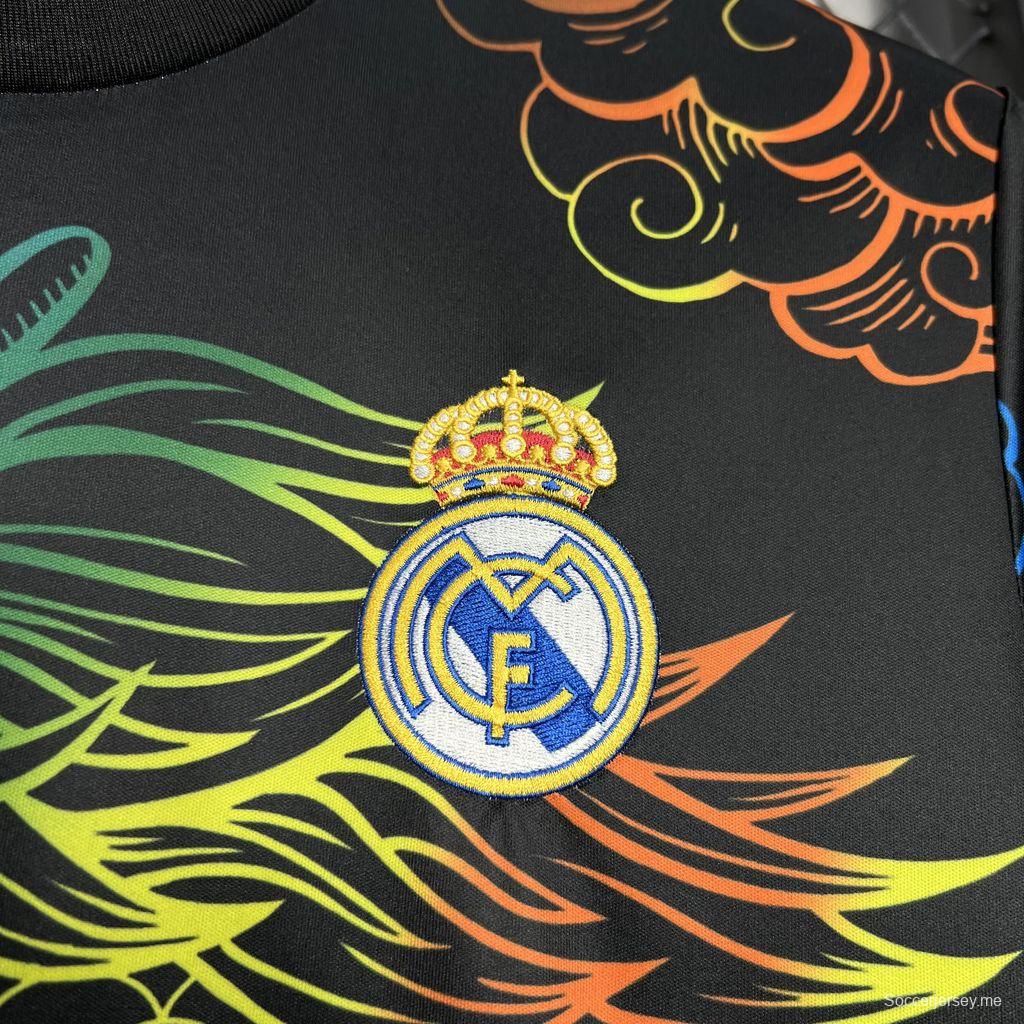 قميص ريال مدريد 24/25 قميص ريال مدريد الأسود متعدد الألوان تنين خاص
