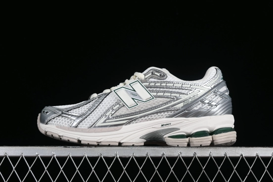 New Balance 1906 Series Retro Dad Style Casual Running Shoes - W1906REE