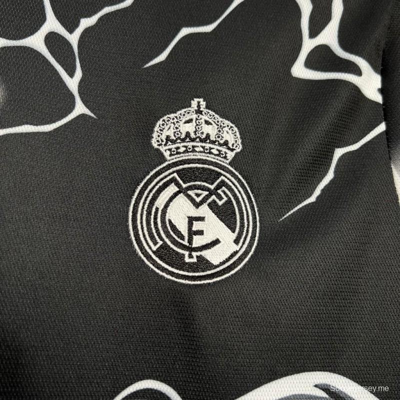 2024/25 قميص ريال مدريد 2024/25 إصدار خاص أسود اللون أسود اللون
