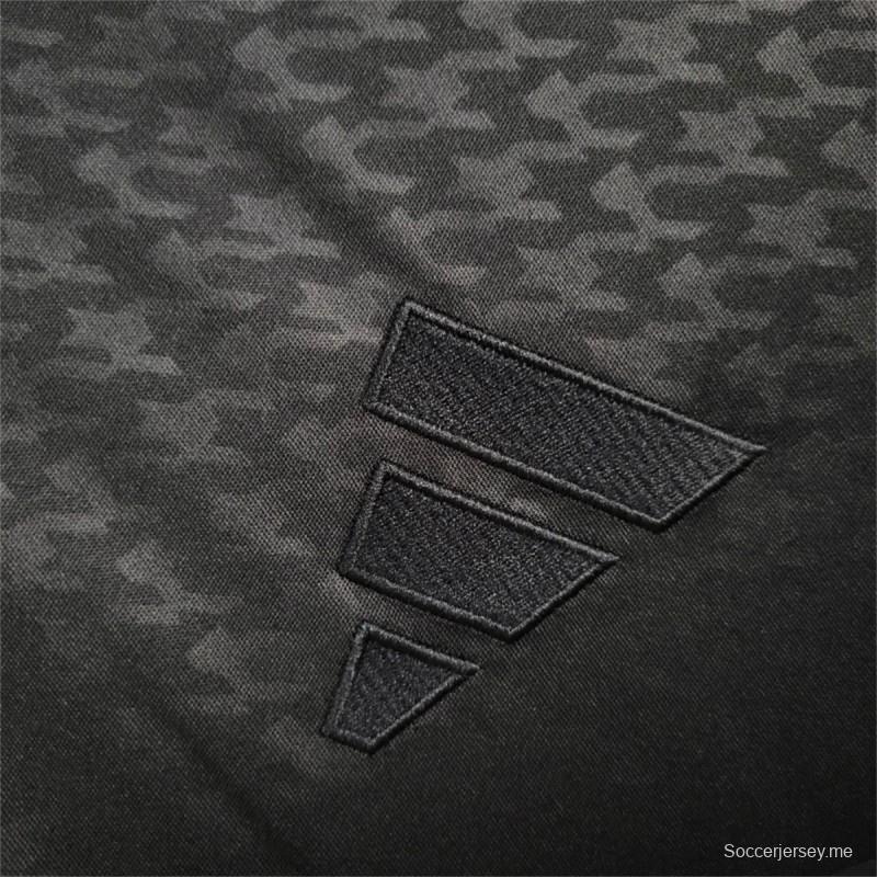 24/25 قميص ريال مدريد 24/25 إصدار خاص أسود اللون أسود اللون