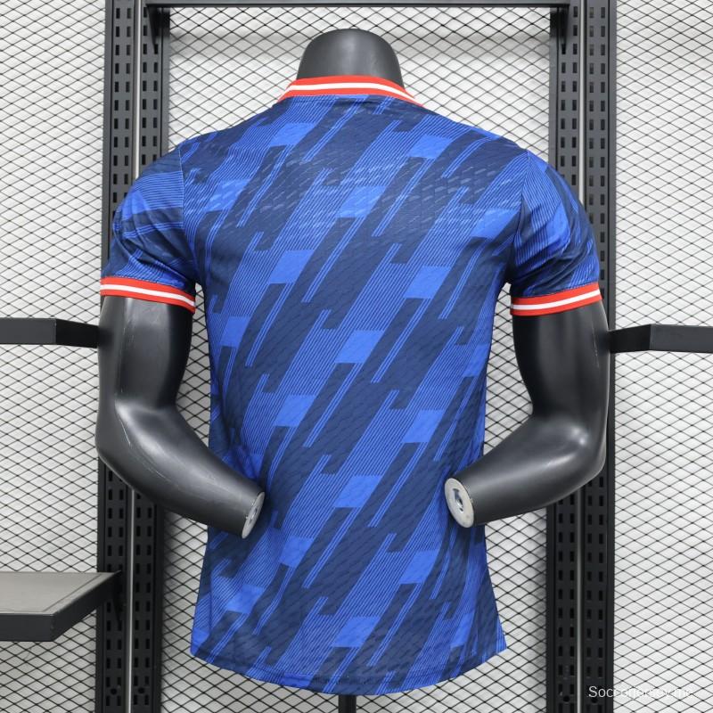 إصدار اللاعبين 25/26 قميص مانشستر يونايتد الأزرق الخاص 25/26