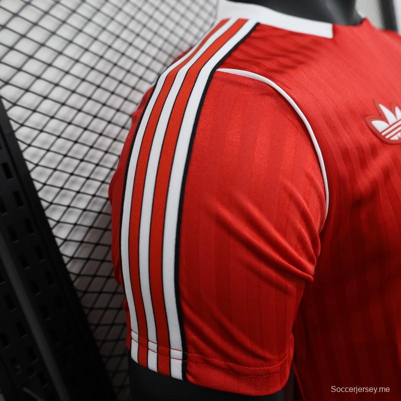 نسخة اللاعب 25/26 قميص أحمر أيقونة مانشستر يونايتد 25/26