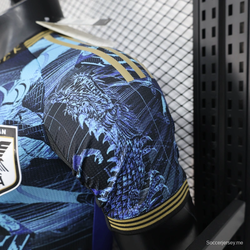 إصدار 25/26 لاعب 25/26 إصدار اليابان الخاص