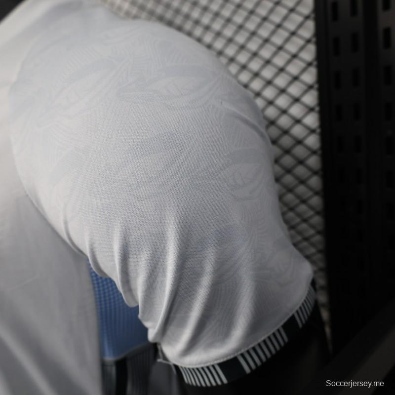 إصدار اللاعب 25/26 قميص سانتوس المنزلي مع الرعاة