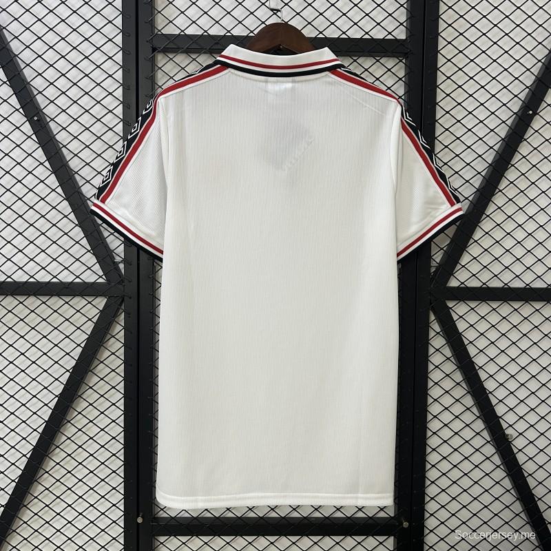 الإصدار التذكاري لمانشستر يونايتد 98/99 ريترو مانشستر يونايتد التذكاري