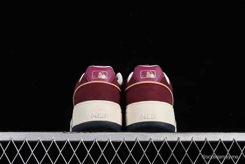 MLB Chunky Liner Basic New York Yankees Thick Platform Casual Sneakers with 6cm Height Increase - 3ASXCLS3N43WIS