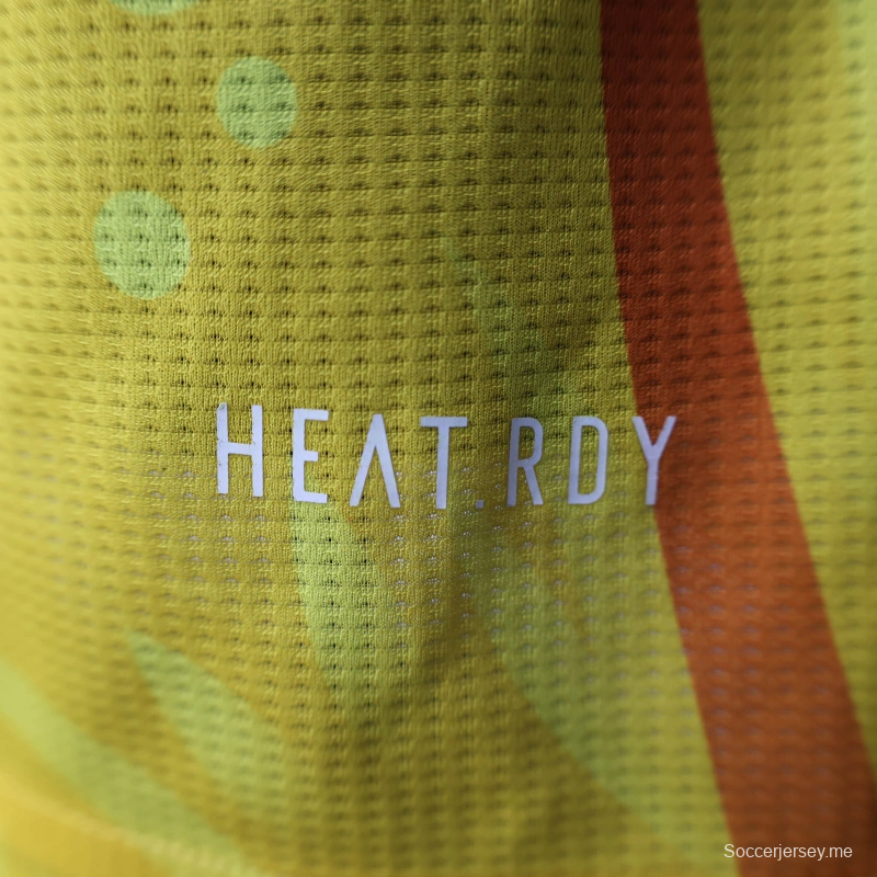 إصدار 25/26 لاعب 25/26 إصدار خاص من كلوب أمريكا