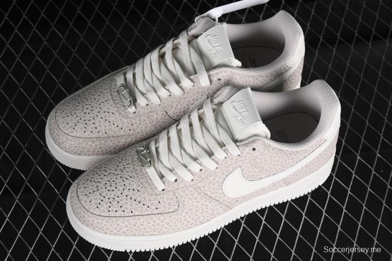 Nike Air Force 1 '07 Low Casual Sneakers with Full-Length Air Cushion - FV6519-001