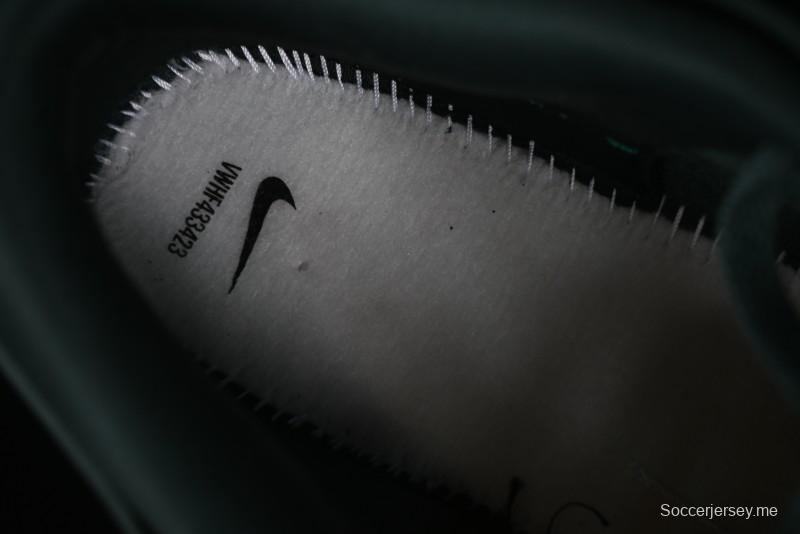 Nike Air Jordan 4 Retro Remastered Low-Top Basketball Shoes - HF4334-300