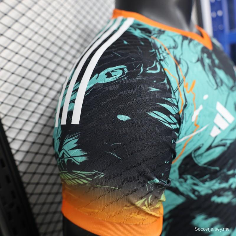 إصدار اللاعب 2025 قميص محارب الأنيمي الياباني باللون الأزرق المخملي مع قميص محارب الأنيمي