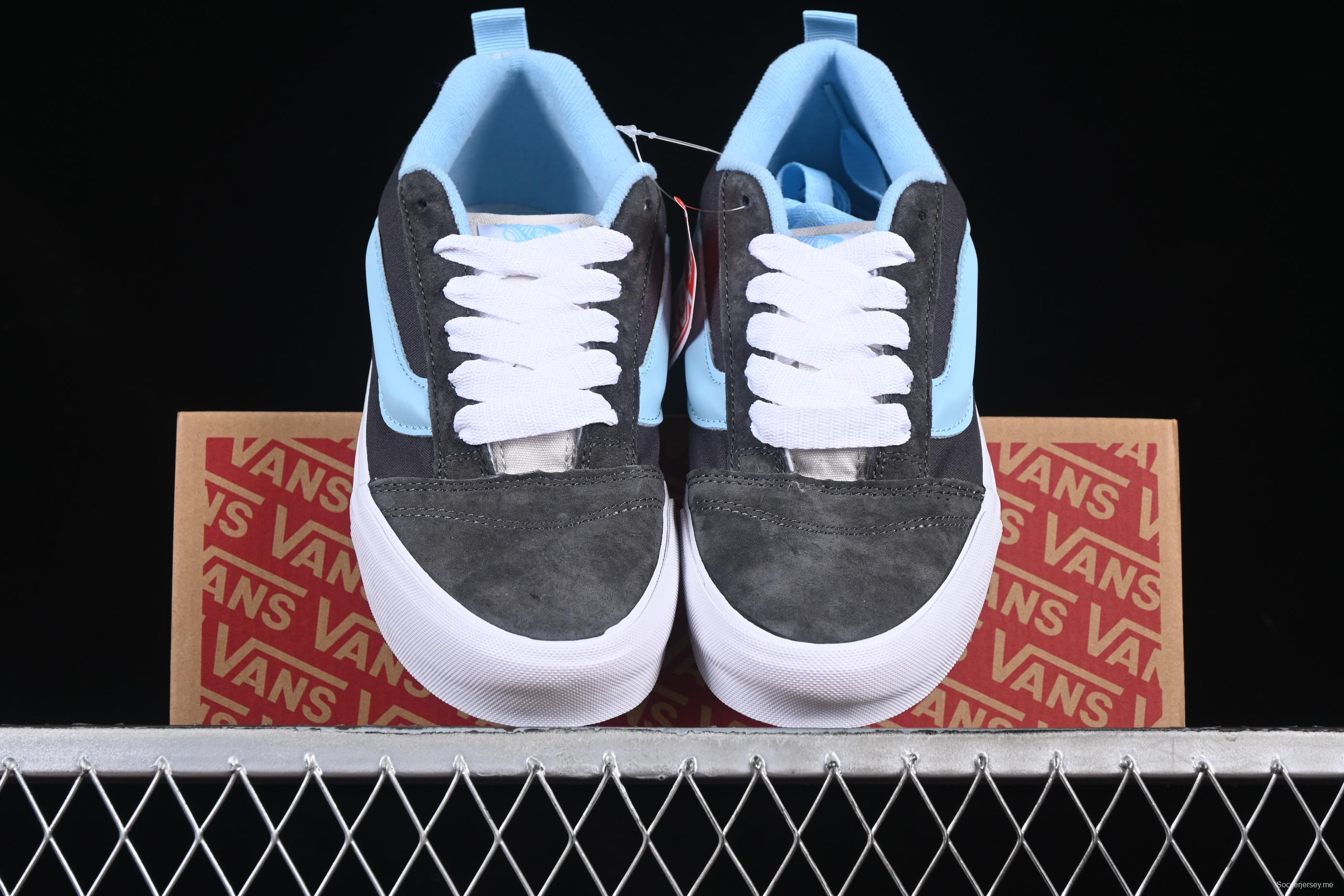 Vans Knu Skool Low-Top Retro Chunky Sneakers - VN000D6CJDG