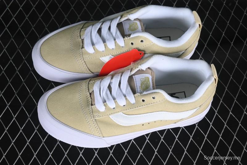 Vans Knu Skool Low-Top Retro Chunky Sneakers - VN000CRPD3Z