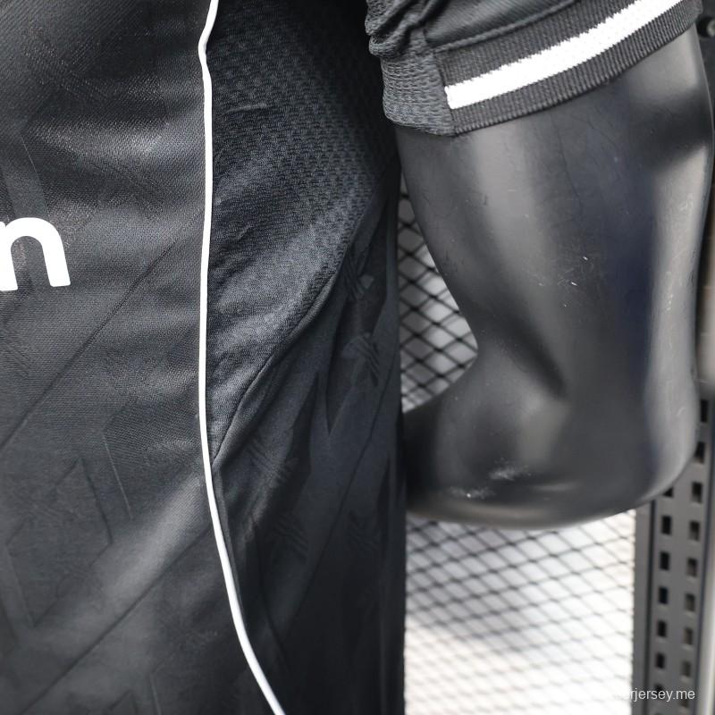 إصدار اللاعب 25/26 قميص مانشستر يونايتد الأسود الخاص 25/26 قميص مانشستر يونايتد الأسود الخاص