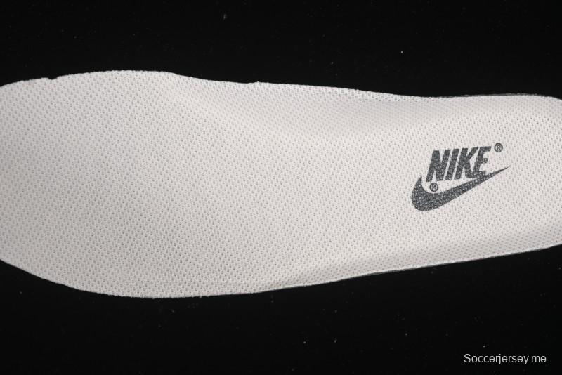 حذاء نايك اير فورس 1 '07 منخفض من نايك اير فورس 1 '07 منخفض من ستوسي كولابوريشن رمادي ماسي برباط رمادي كاجوال - DM686868-072