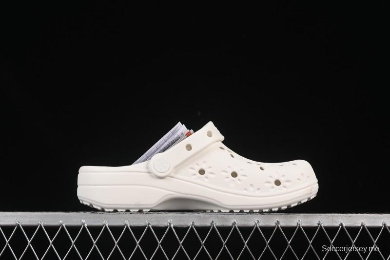 صندل كلاوج كلاسيك كلاوج صيفي شاطئي ثنائي الاتجاه من كروكس مع فتحات تهوية - B.D4