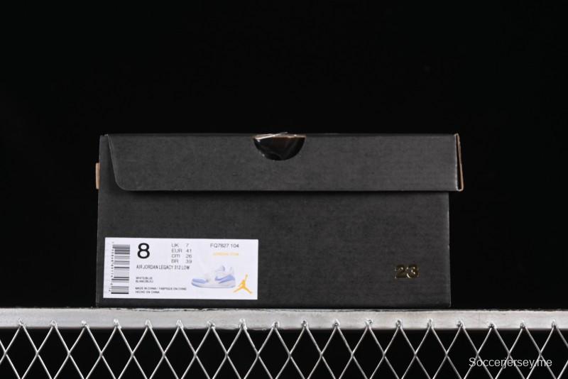 حذاء رياضي منخفض من نايك اير جوردان ليجاسي 312 بتصميم ثلاثي الأشرطة - FQ7827-104