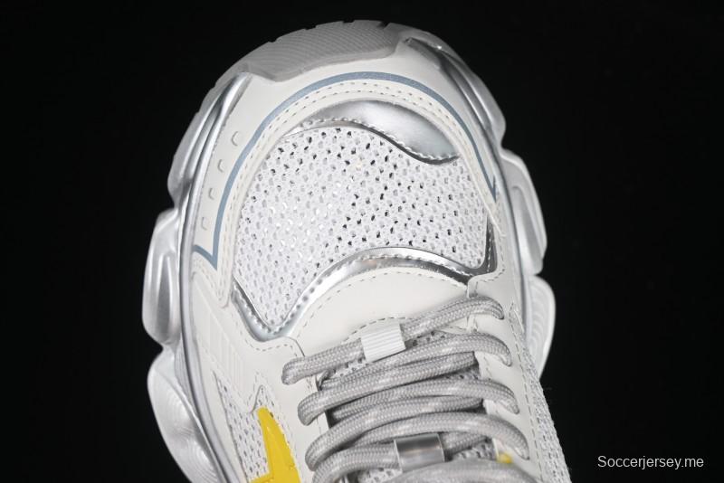 حذاء رياضي مكتنزة بأربطة مجوفة مفرغة بتصميم نجمة GG-CC مع زيادة ارتفاع 5 سم - G25X269