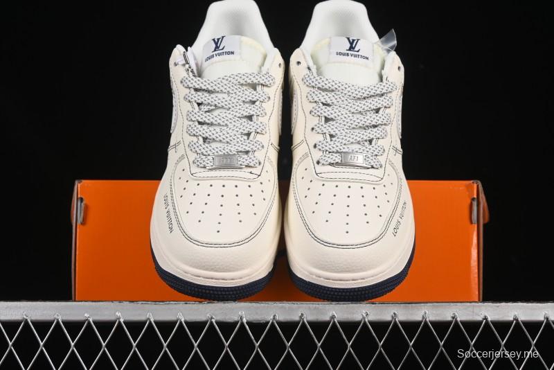 حذاء نايك اير فورس 1 '07 المنخفض من نايك اير فورس 1 '07 LV Collaboration Black Swoosh Logo Swoosh Logo Sneakers Casual - XX3168-160