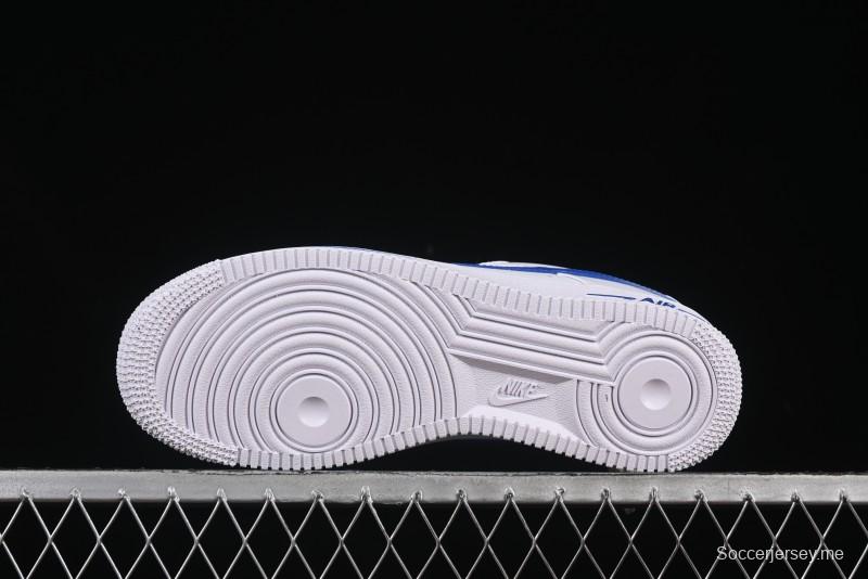 حذاء رياضي كاجوال منخفض من نايك اير فورس 1 '07 من نايك بتصميم ثنائي الأبعاد أزرق سماوي متدرج - ZH0316-076