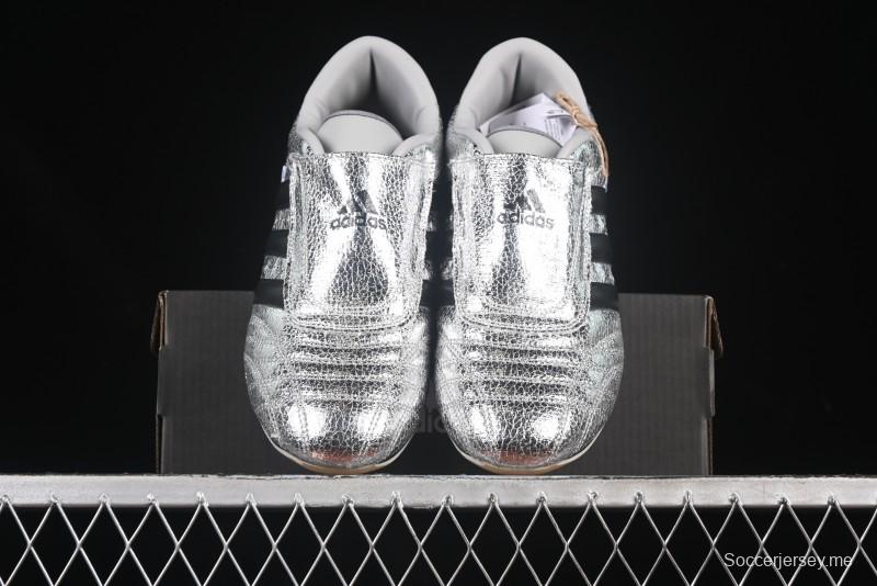 حذاء التدريب المنخفض JH9664 من أديداس أوريجينالز للتايكوندو JH9664 لارتداء مريح غير قابل للانزلاق