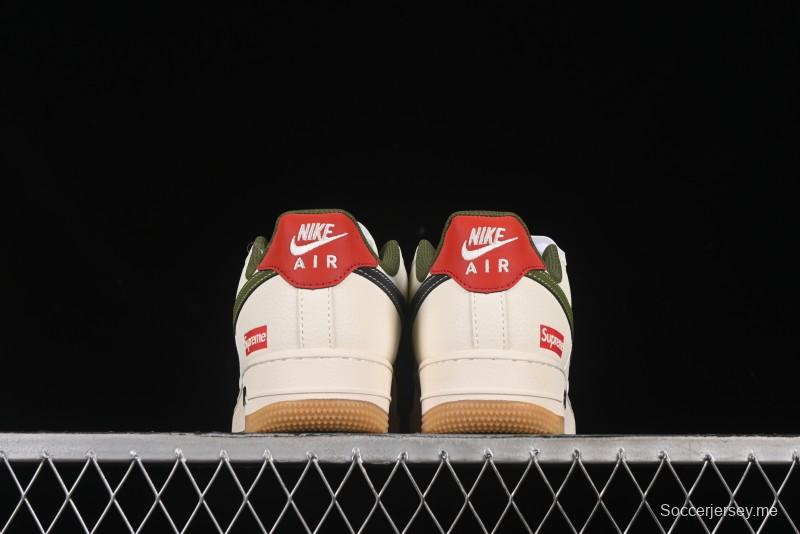 حذاء نايك اير فورس 1 '07 سوبريم سوبريم سوبريم سنيكرز سنيكرز كاجوال بنعل كاجوال متدرج - XS1958-567