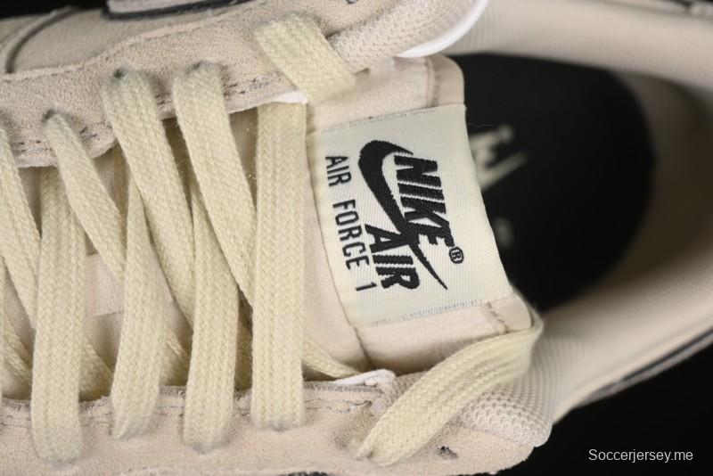 حذاء رياضي نايك اير فورس 1'07 منخفض كاجوال مع وسادة هوائية كاملة الطول - HQ1966-200