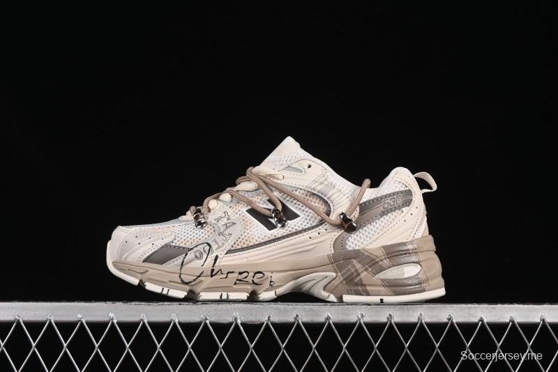 حذاء جري كاجوال ريترو كاجوال من سلسلة نيو بالانس 530 - MR530AA1