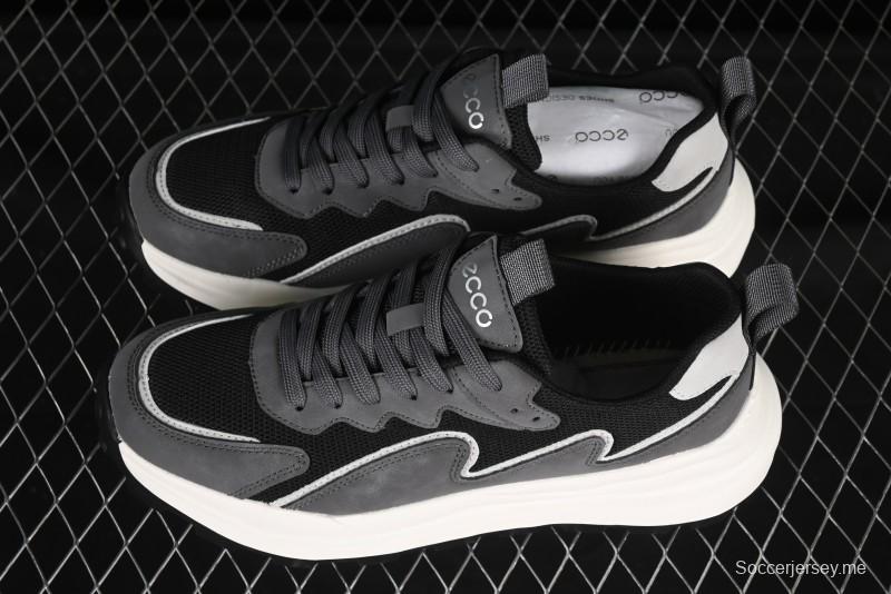 حذاء الجري أديداس ذو النعل السميك المتشابك من أديداس مع جزء علوي مريح ونعل مضاد للانزلاق - 63093901001