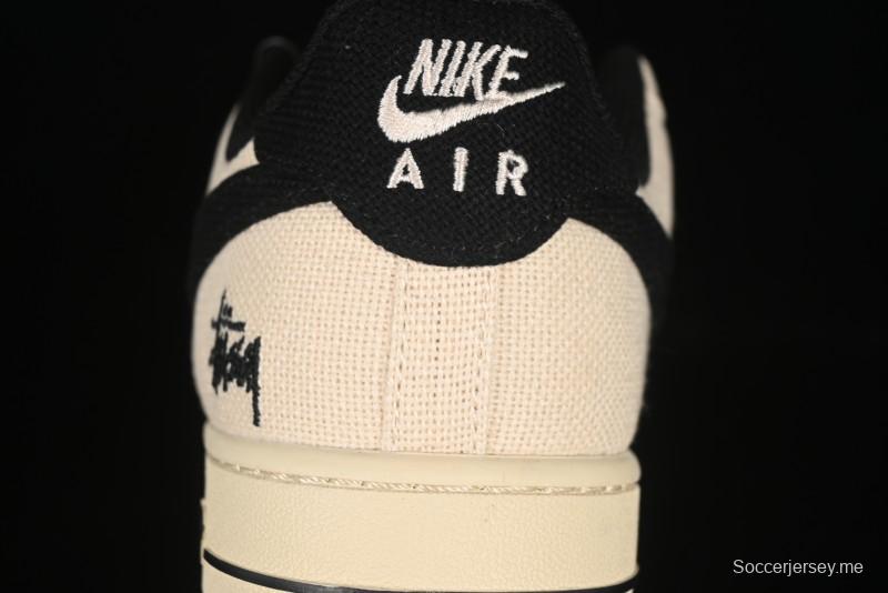 حذاء نايك اير فورس 1 '07 منخفض من نايك ستاسي كولابوريشن ستاسي كولابوريشن قنب منخفض القمة - XX3168-153