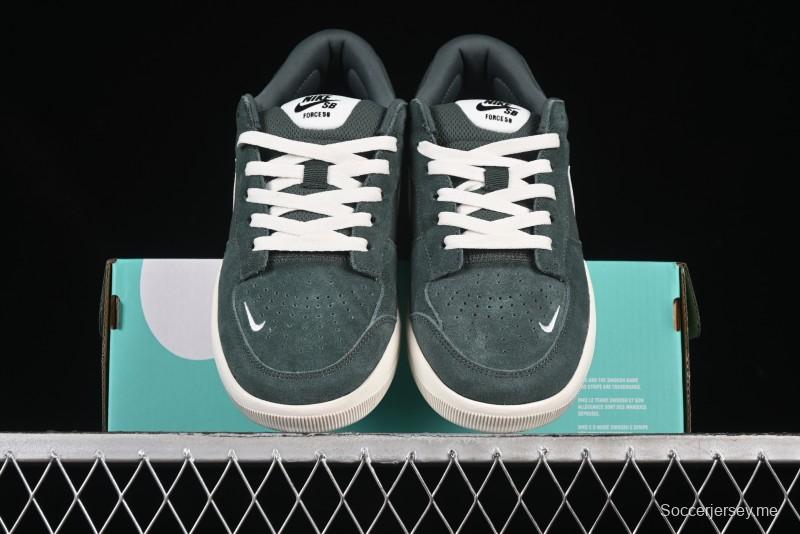 حذاء تزلج ريترو 58 ريترو من نايك SB Force 58 ريترو - DV5477-301