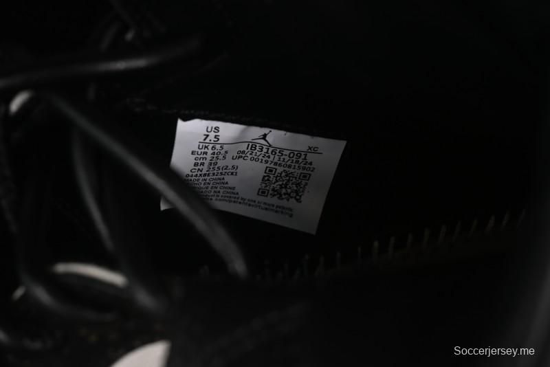 حذاء كرة السلة نايك اير جوردان 1 هاي ريترو أو جي "CNY" من نايك مع عناصر صينية تقليدية ميمونة - IB3165-091