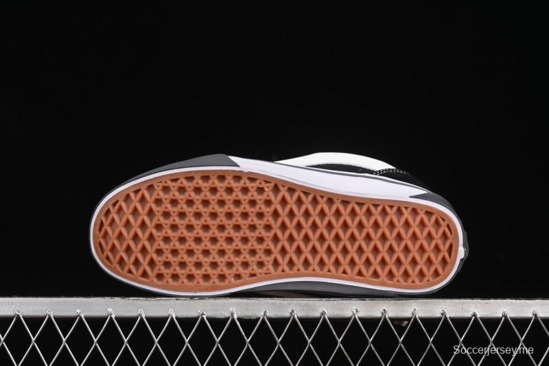 حذاء رياضي ريترو مكتنزة منخفض السقف من فانس كنو سكول - VN0009QCCJJJ